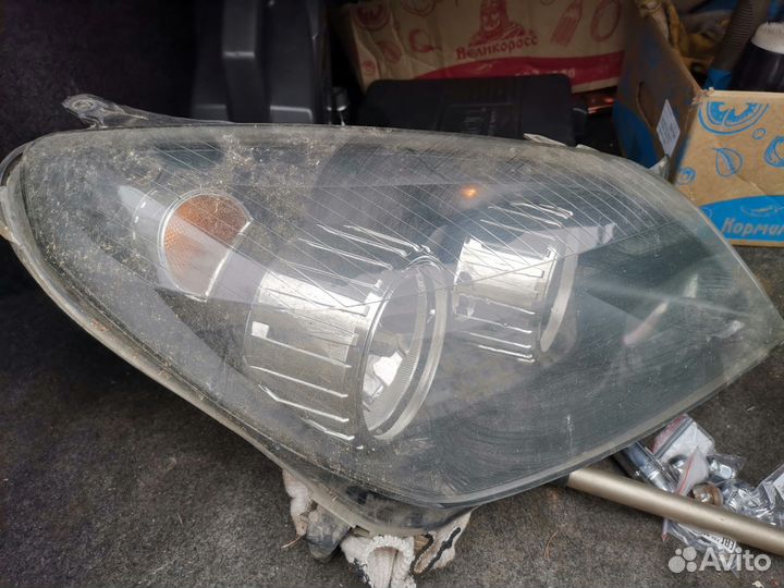Фары Opel Astra H