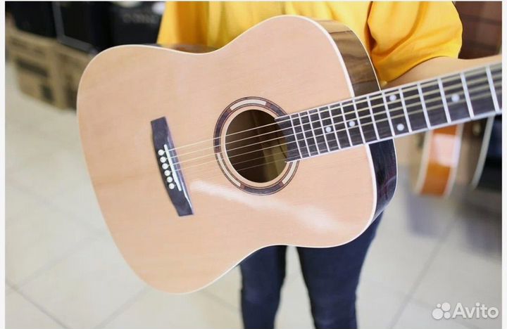 Акустическая гитара