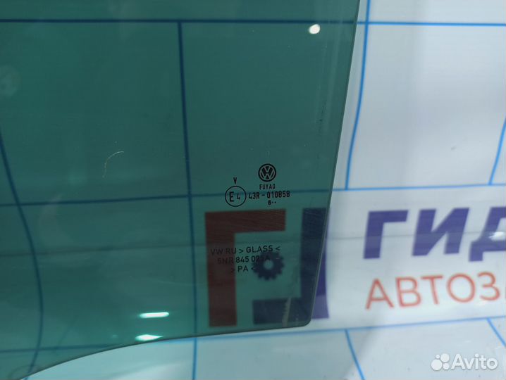Стекло двери задней левой Volkswagen Tiguan (Mk2)