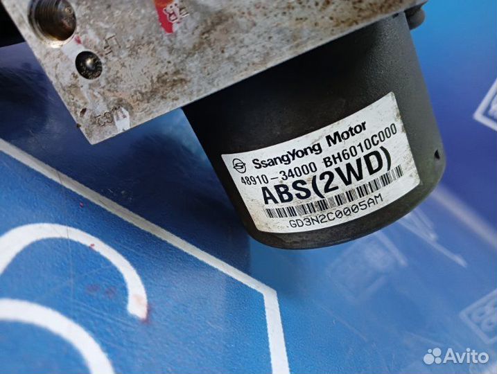 Блок abs Ssangyong Actyon C200 D20DTF 2011