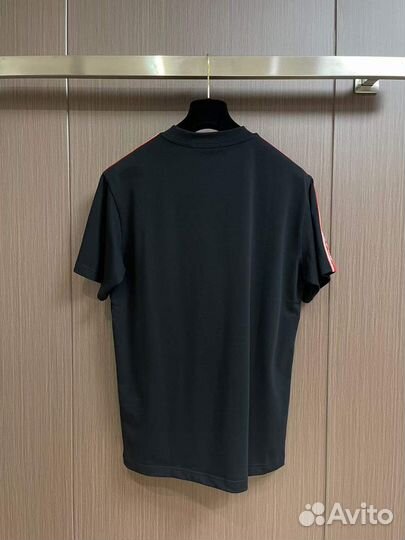 Костюм мужской с шортами