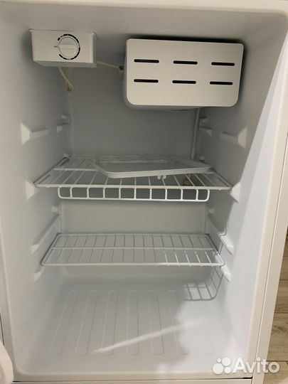 Холодильник Бирюса