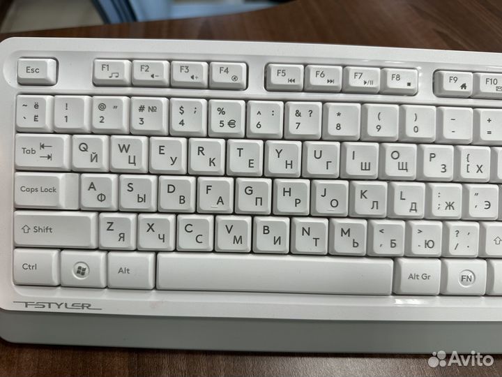 Клавиатура беспроводная с мышкой 4tech