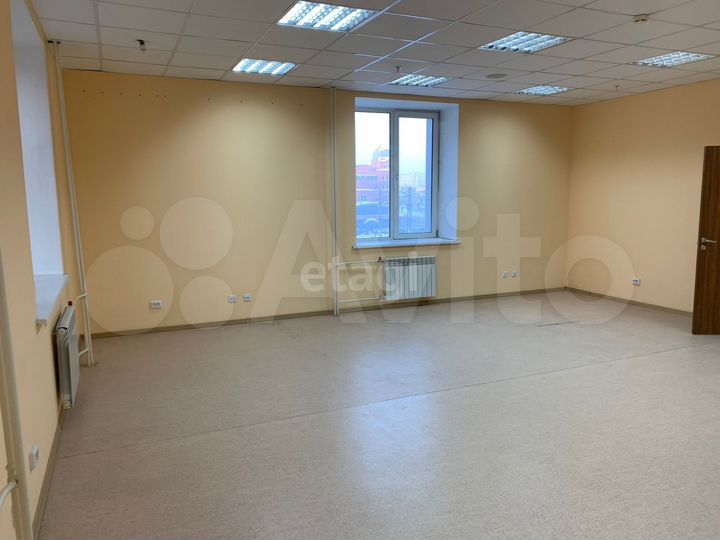 Сдам офисное помещение, 180 м²