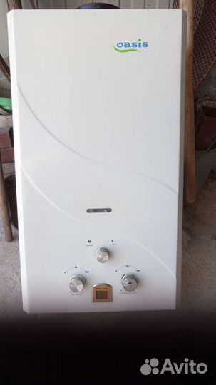 1.Газовый котёл, 2. Водонагревательная колонка