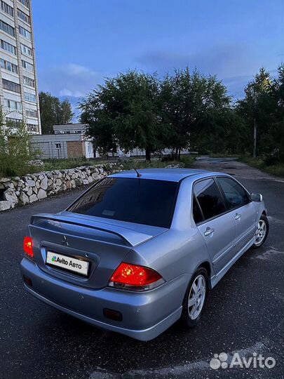 Mitsubishi Lancer 1.6 МТ, 2005, 220 000 км