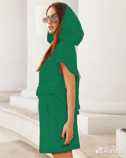 Худи с шортами женские