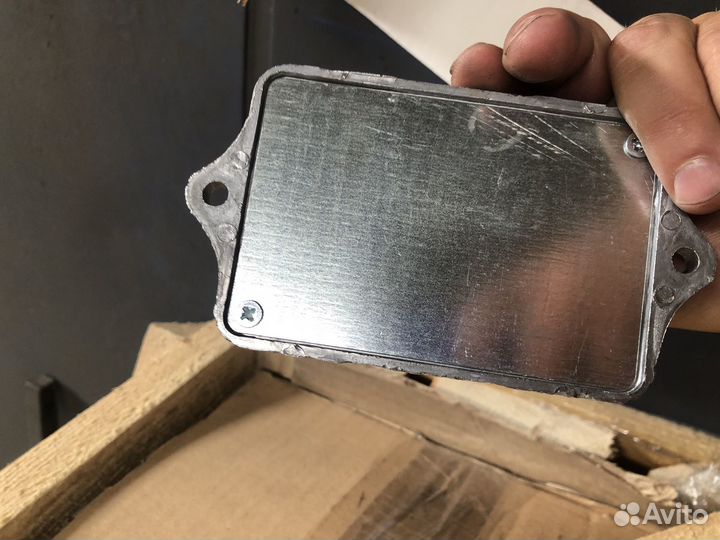 Коммутатор для бесконтактной системы