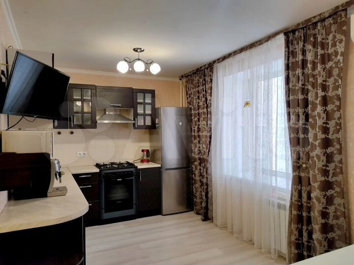 2-к. квартира, 58 м², 5/10 эт.