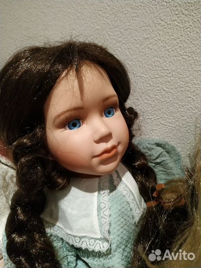 Фарфоровая кукла Веста