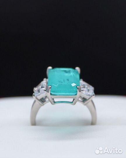 Золотое кольцо Graff