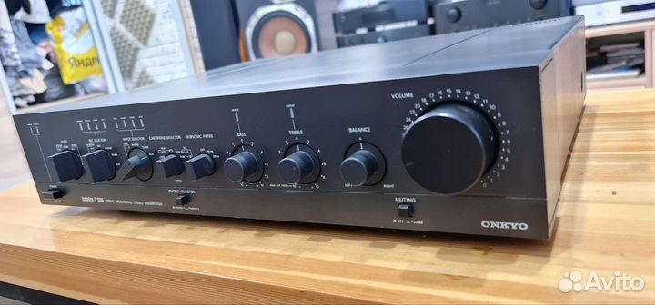 Onkyo P-306 предварительный усилитель + кабель
