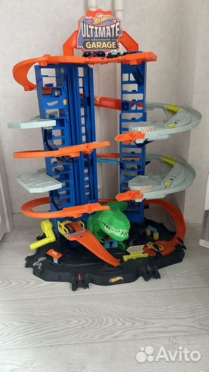 Гоночный трек hot wheels