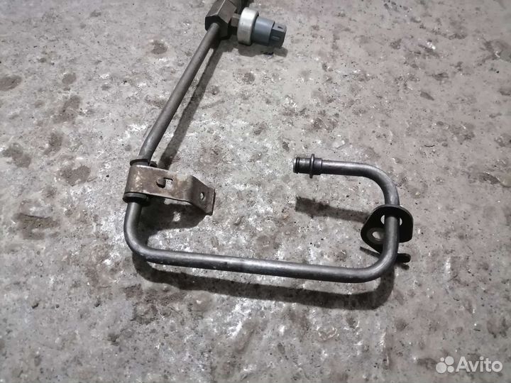 Трубка высокого давления гур Ford Fiesta 1.3