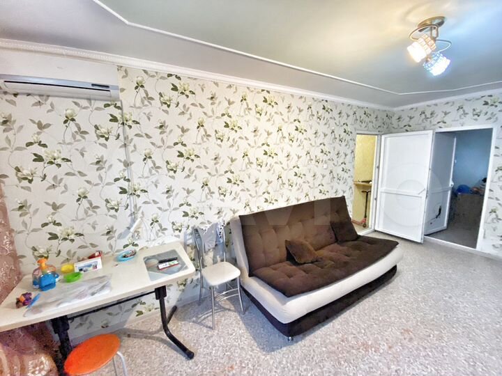 2-к. квартира, 51 м², 1/5 эт.