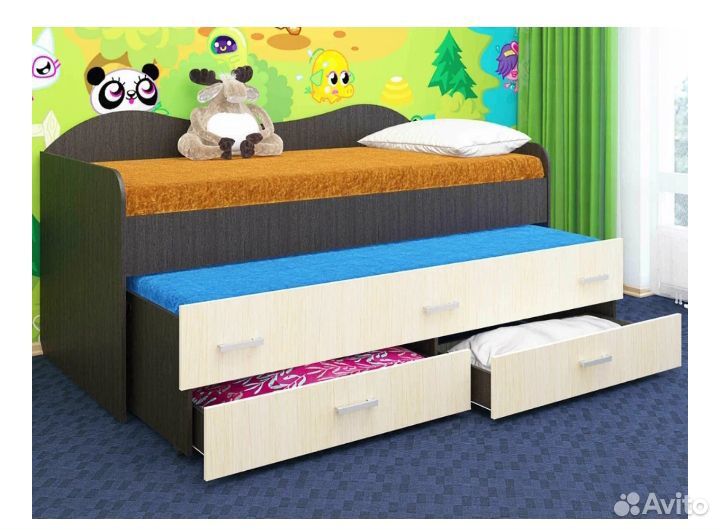 Кровать двухъярусная выкатная новая с матрасами