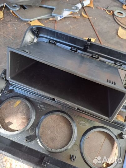 Консоль на ниву с карманом