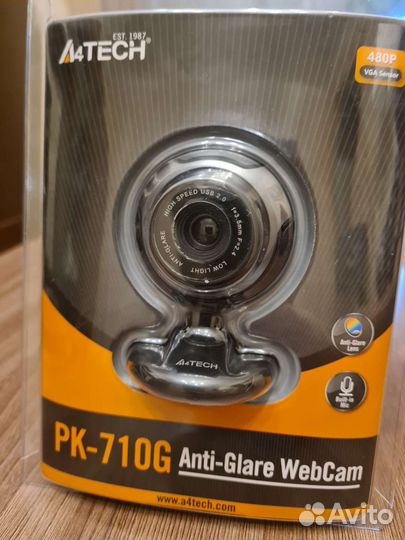 Веб камера с микрофоном