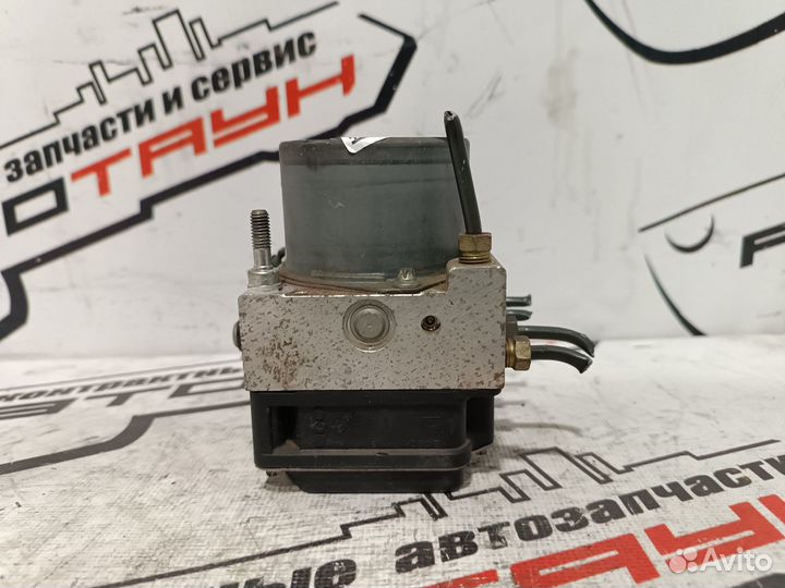 Блок ABS mitsubishi colt Z25A Z27A 2WD MR977091 D1