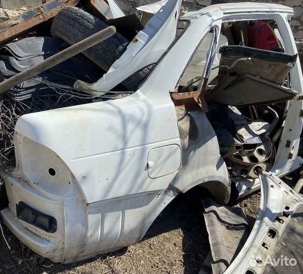 Заднее крыло приора