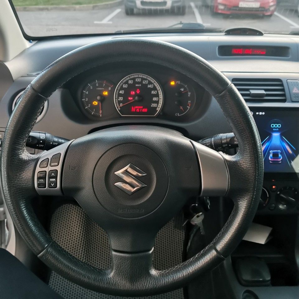Suzuki Swift: фото владельца