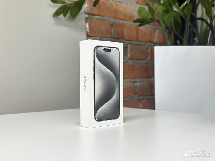 iPhone 15 Pro Max, 256 ГБ