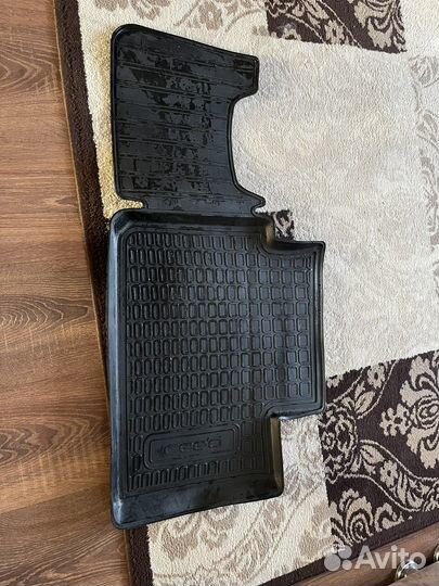 Автомобильные коврики Kia ceed