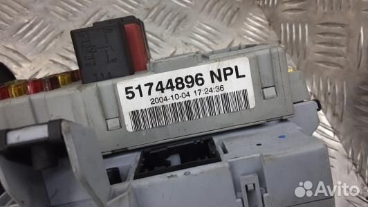 Блок предохранителей fiat doblo 1 (6BE17M101)