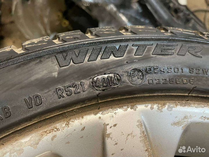 Pirelli Winter Sottozero 3 245/40 R18