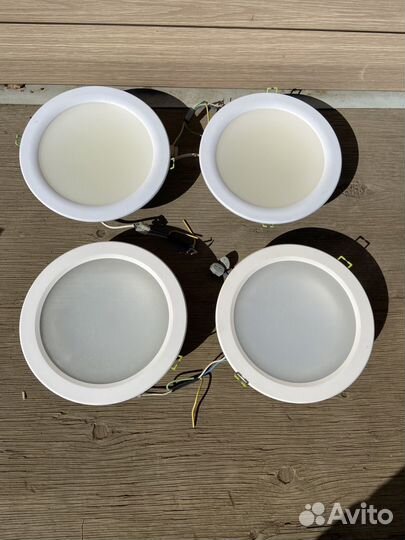 Светильник потолочный встраиваемый