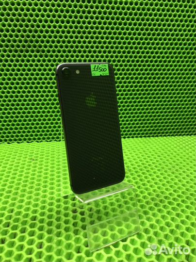 Телефон iPhone 8 (30501)