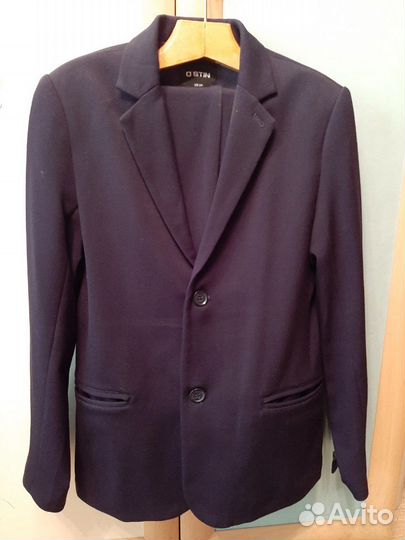 Школьный костюм