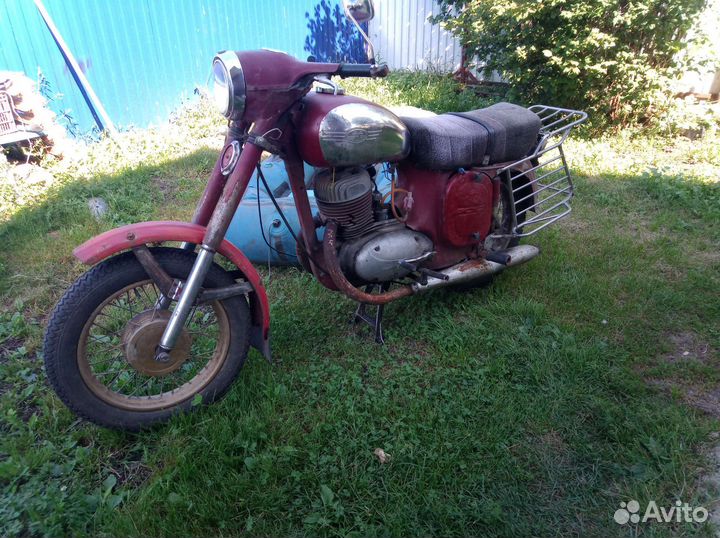 Продам Яву 250