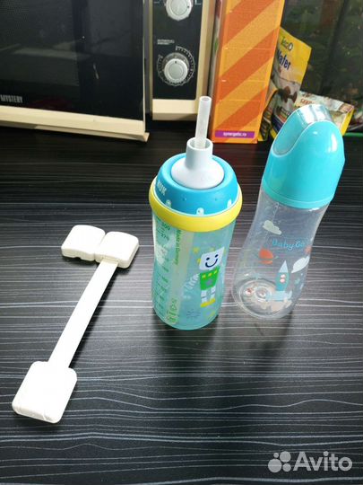 Детские бутылочки, замок