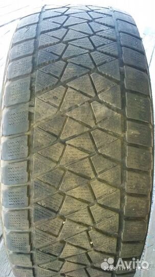 Bridgestone Blizzak DM-V2 265/65 R17