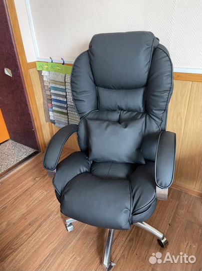 Перетяжка офисных и компьютерных кресел