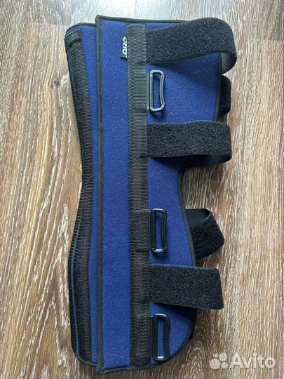 Ортез на коленный сустав