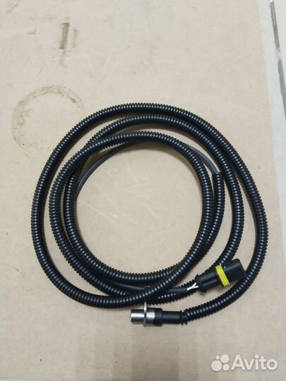 Датчик ABS задний левый Sitrak C7H и C7H MAX MCY13