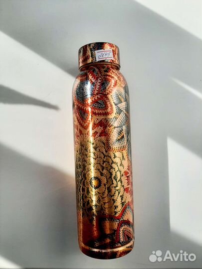 Медная бутылка