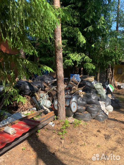 Вывоз хлама мебели мусора уборка участка