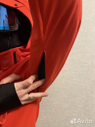 Горнолыжная куртка phenix