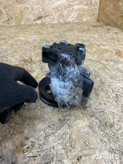 Насос гидроусилителя руля Hyundai Accent 1.5 2008