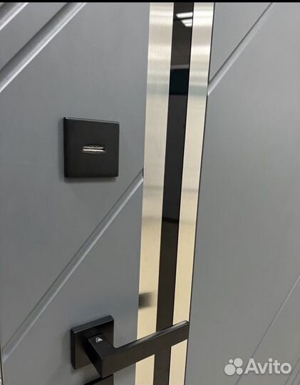 Дверь входная новая со склада