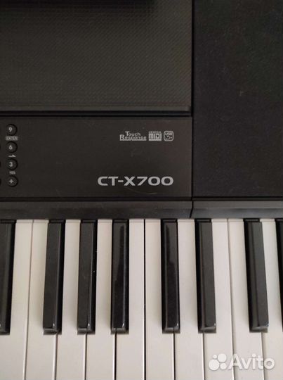 Синтезатор casio CT-X700 с подставкой в комплекте