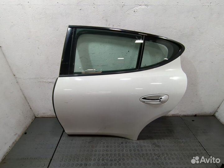 Дверь боковая Porsche Panamera, 2013