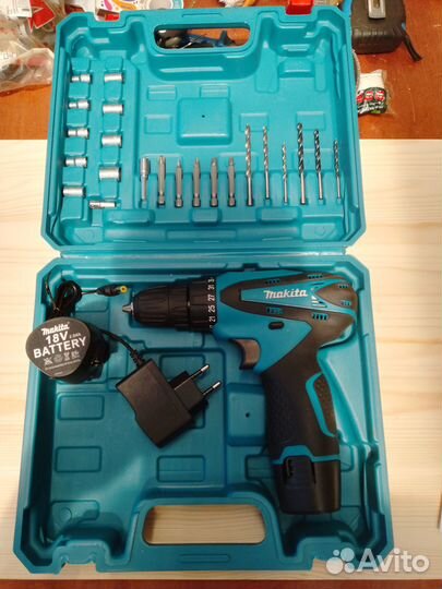 Шуруповерт makita 18v