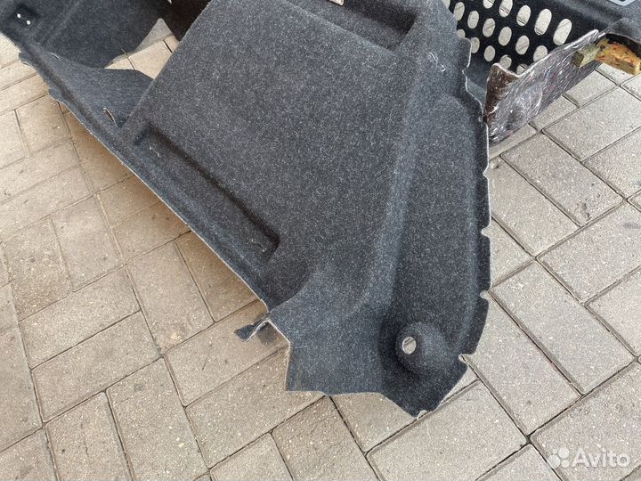 Обшивка багажника Skoda Superb 3 2015