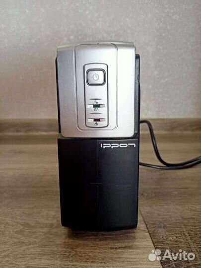 Блок бесперебойного питания