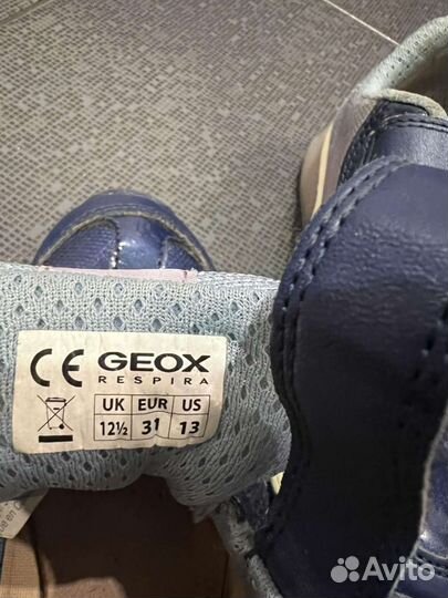 Кроссовки Geox