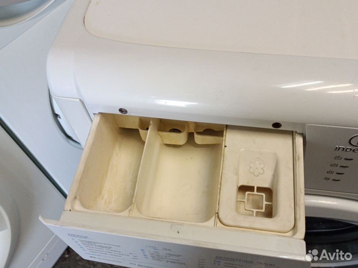 Стиральная машина Индезит 5кг белья